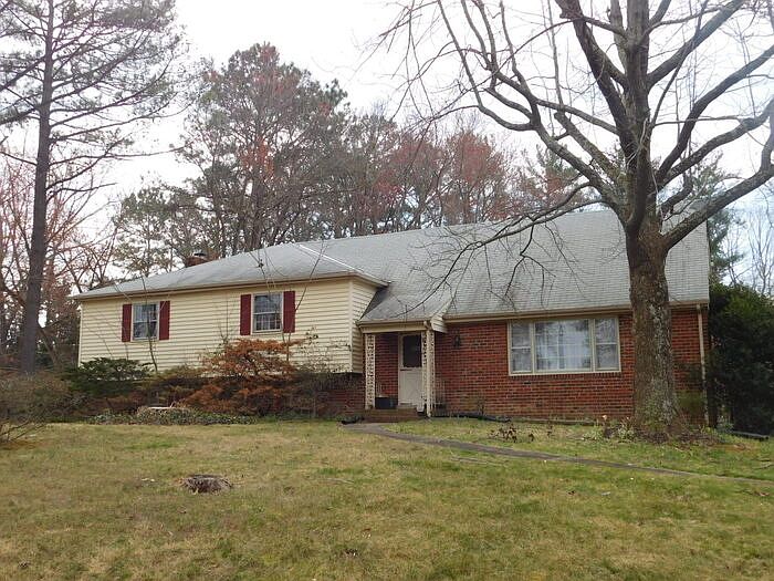 1st image of 10201 Garfield Rd
