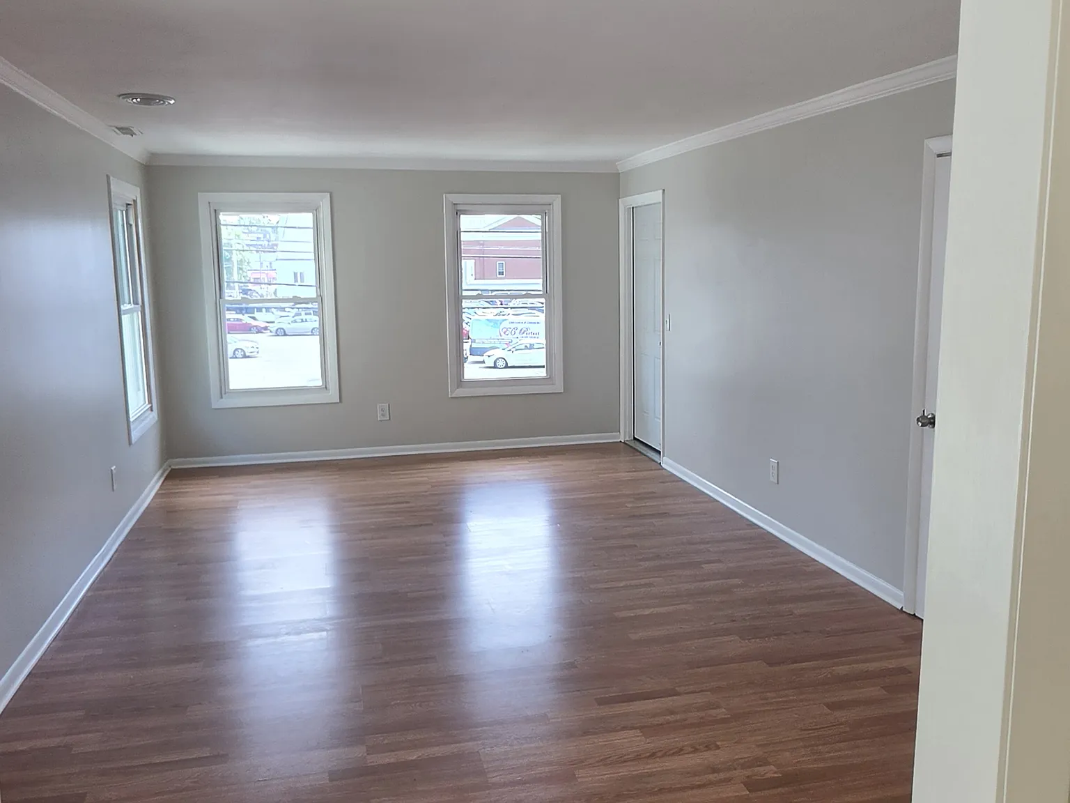 2 bed, 1.5 bath, 1200 sqft, $2,150 — Photo 2