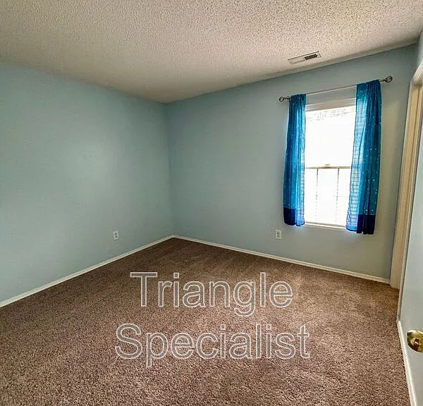 7 Thorton Ct — Photo 21