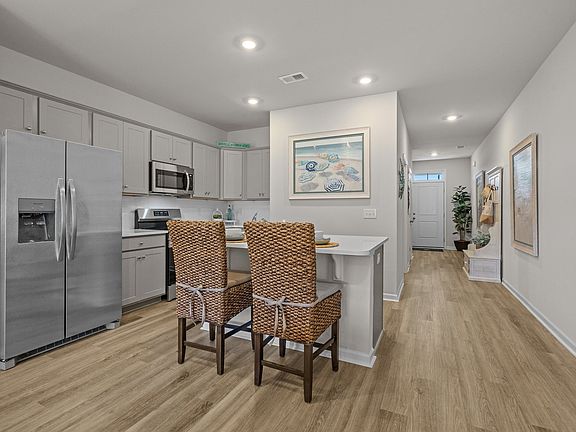 5th image of 309B Parkington Ln