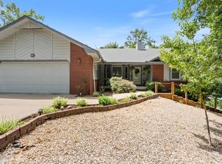 24 Brucker Dr, Bella Vista, AR 72715