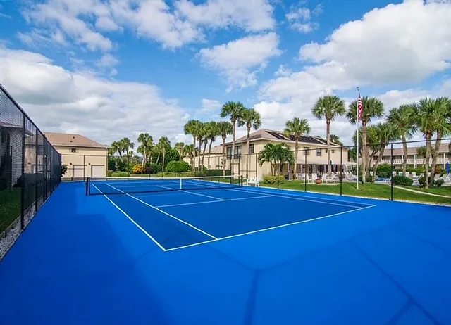 Tennis/ pickleball court