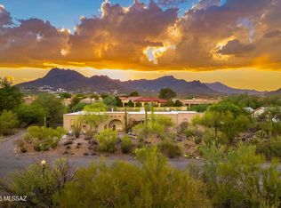 925 N Smoketree Cir, Tucson, AZ 85745