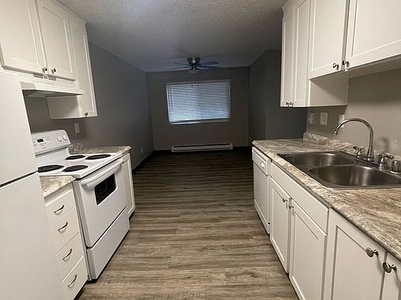 2nd image of 3030 M St SE APT 13