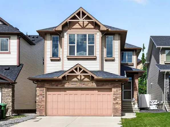 27 E Panatella Row NW, Calgary, AB T3K 0V5