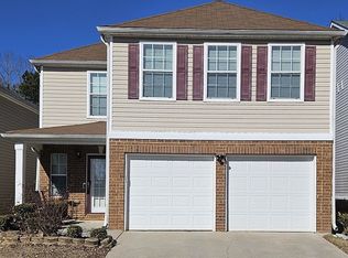 1823 Roble Dr, College Park, GA 30349