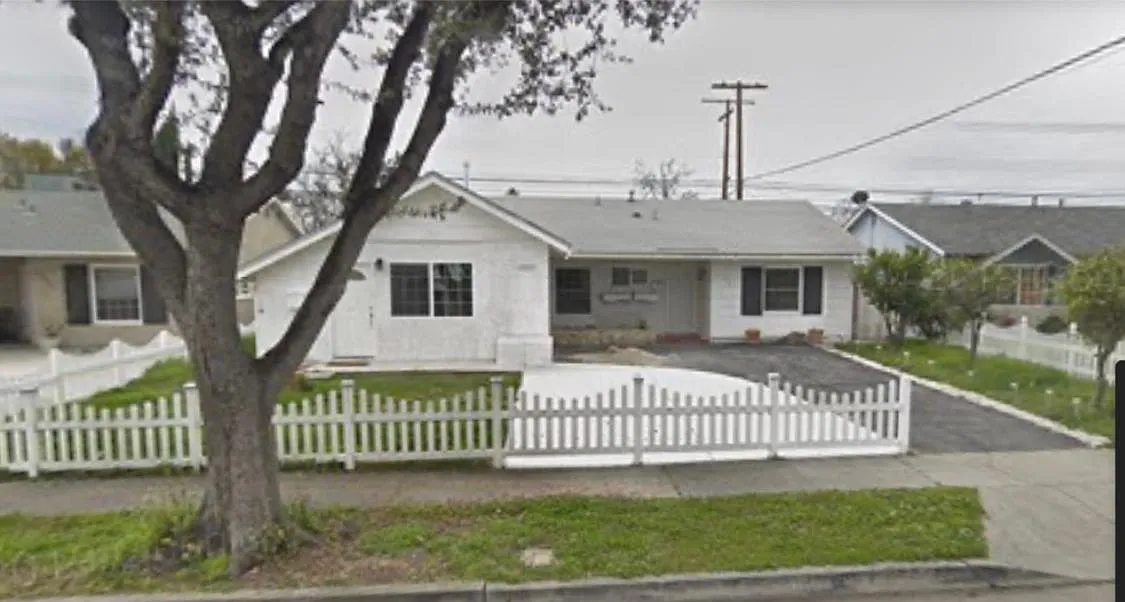 23048 Hartland St — Photo 1