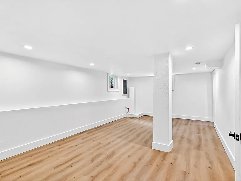 620 S Weller Ave — Photo 27