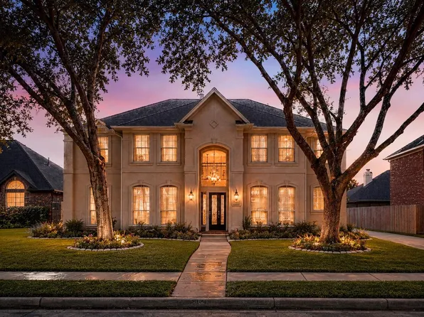 1519 Darnley Ln, Houston, TX 77077