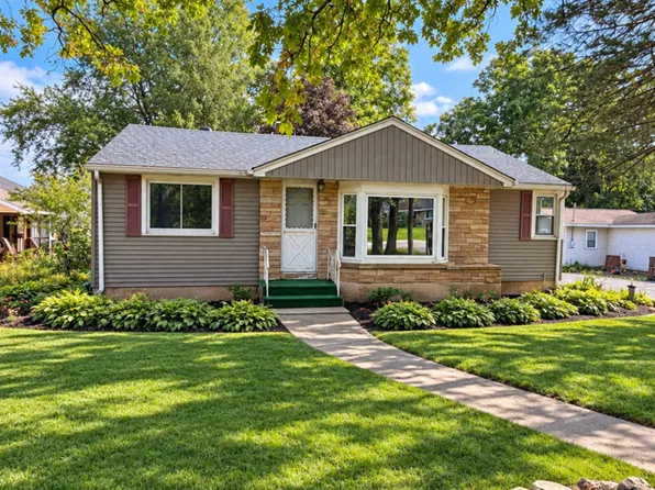 40541 N State Route 83, Antioch, IL 60002