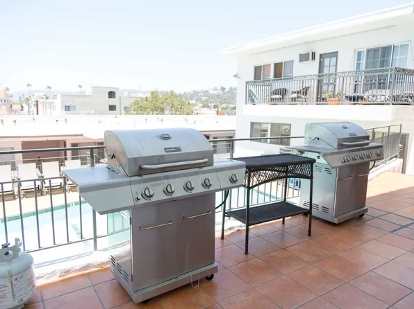 Universe at Villa Edgemont (DE), 1570 N Edgemont St APT 305, Los Angeles, CA 90027