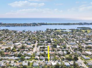 1621 N L St, Lake Worth, FL 33460