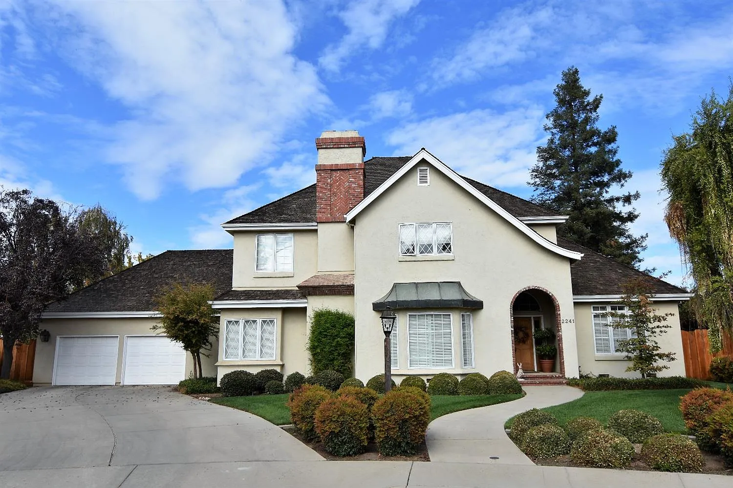 2241 Nordic Way photo 1