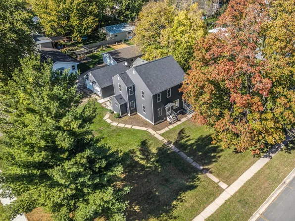 420 1st St, Farmington, MN 55024