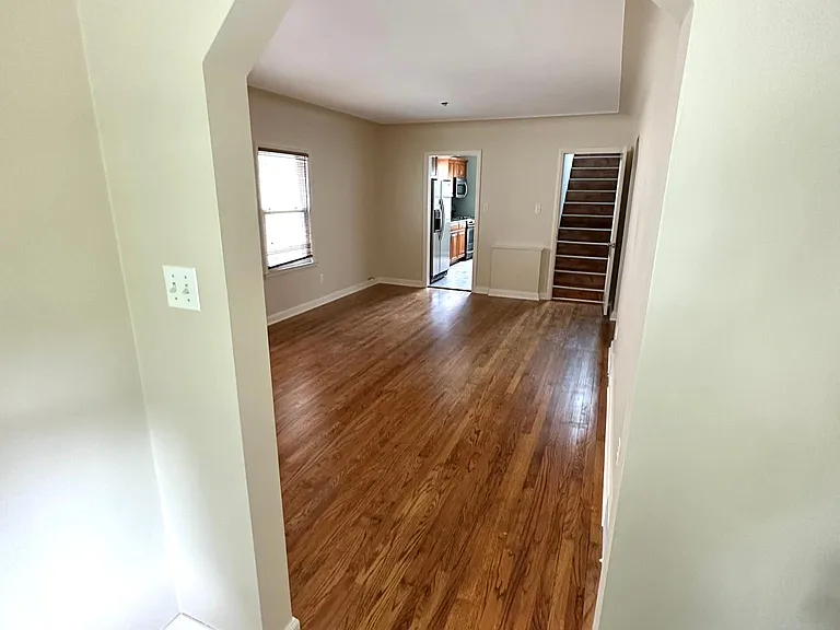 69 W Annabelle Ave — Photo 2