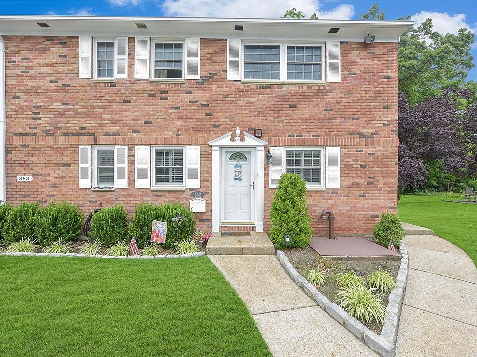 1st image of 352 Village Drive #-