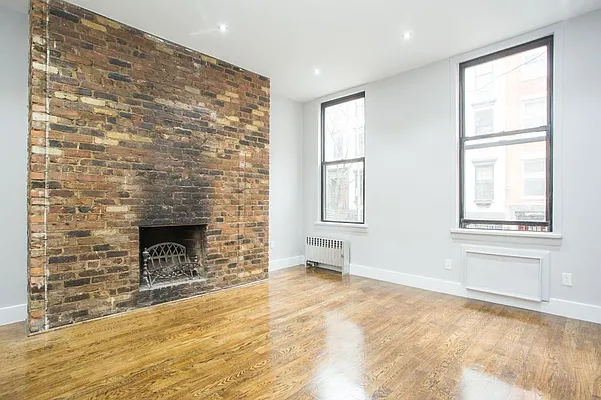 Rented by MNS | media 24