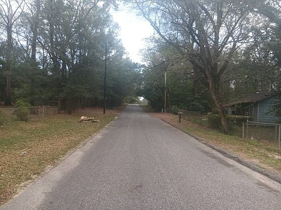 5th image of 7005 Victor Rd