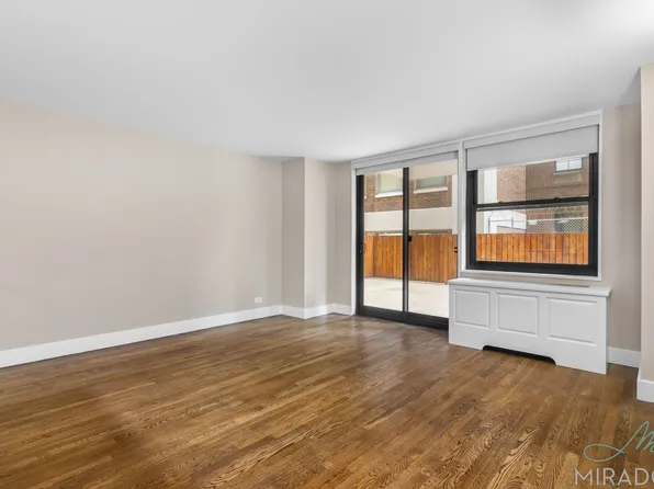 330 East 39th Street image 6 of 15