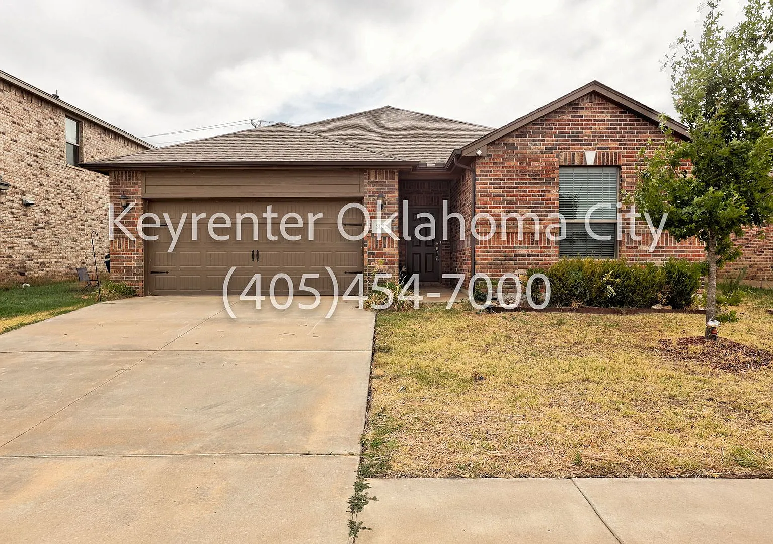 Charming El Reno Home with Beautiful Backyard Garden — Photo 2