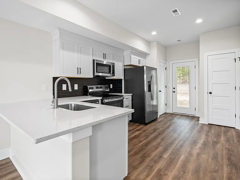 1035 Sinclair Dr #3B — Photo 8