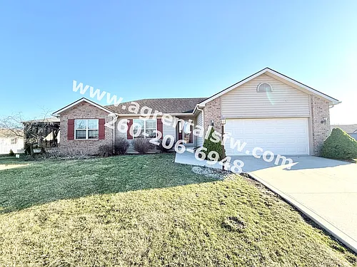 8819 Strathmore Ln Photo 1
