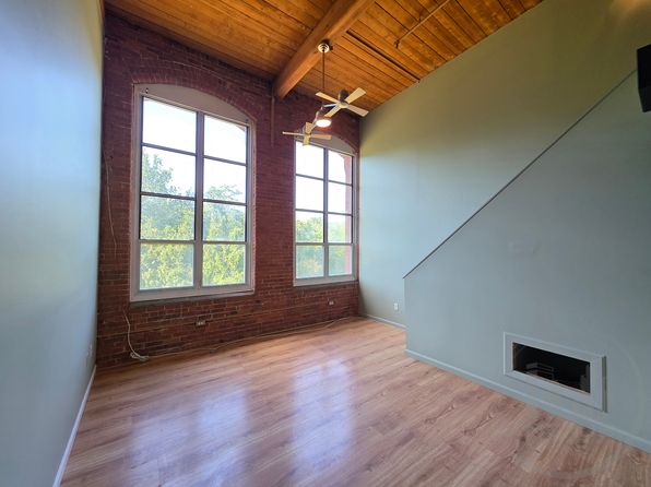 494 Woonasquatucket Ave