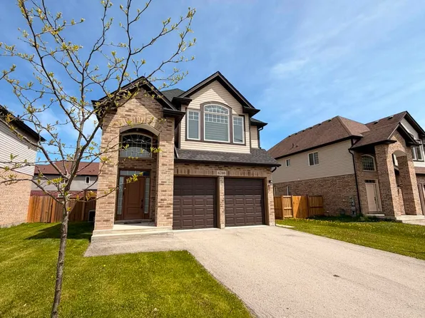 6708 Sam Iorfida Dr #1, Niagara Falls, ON L2G 0H7