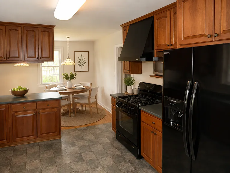9331 Whiskey Bottom Rd — Photo 11
