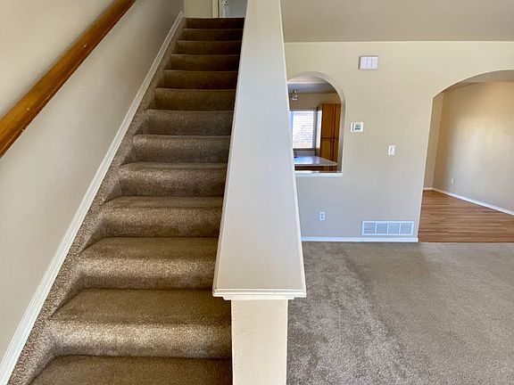 2nd image of 1048 Scarlet Oak Dr