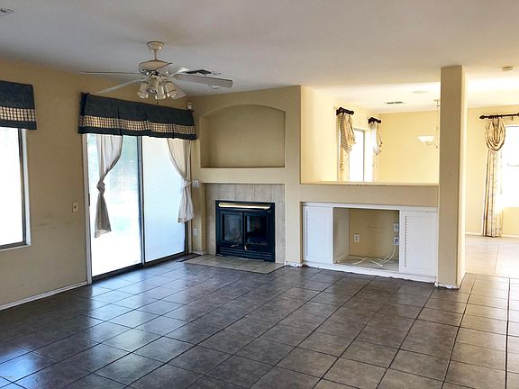 3rd image of 4414 W Donner Dr