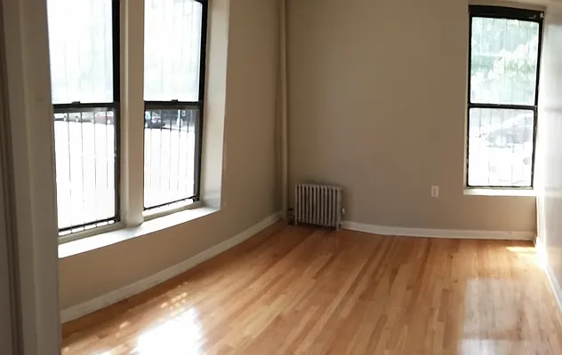 Rented by Uptown Flats LLC | media 7