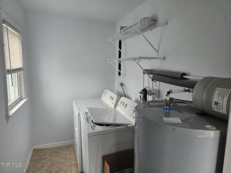 2382 Hiwassee Cir #2382 — Photo 11