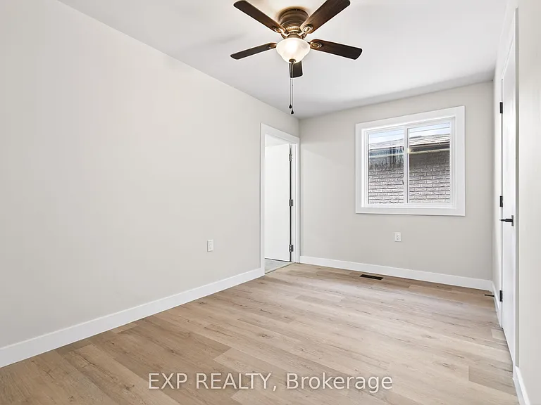 263 Anne St N #1 — Photo 31