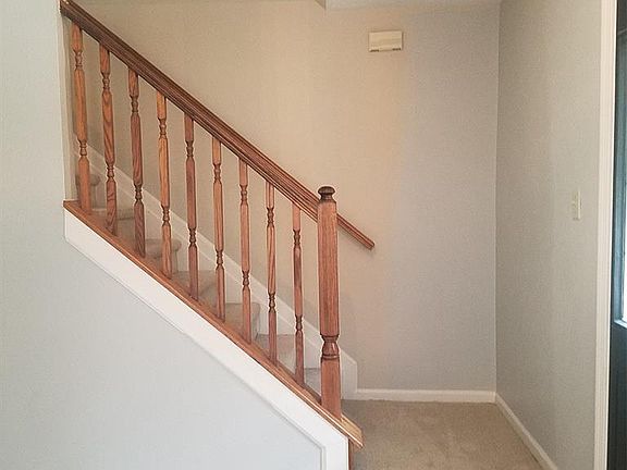 3rd image of 135 Bayou Bend Dr