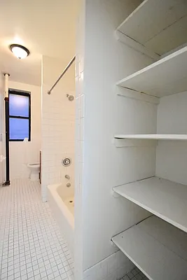 Rented by Skyward | media 18