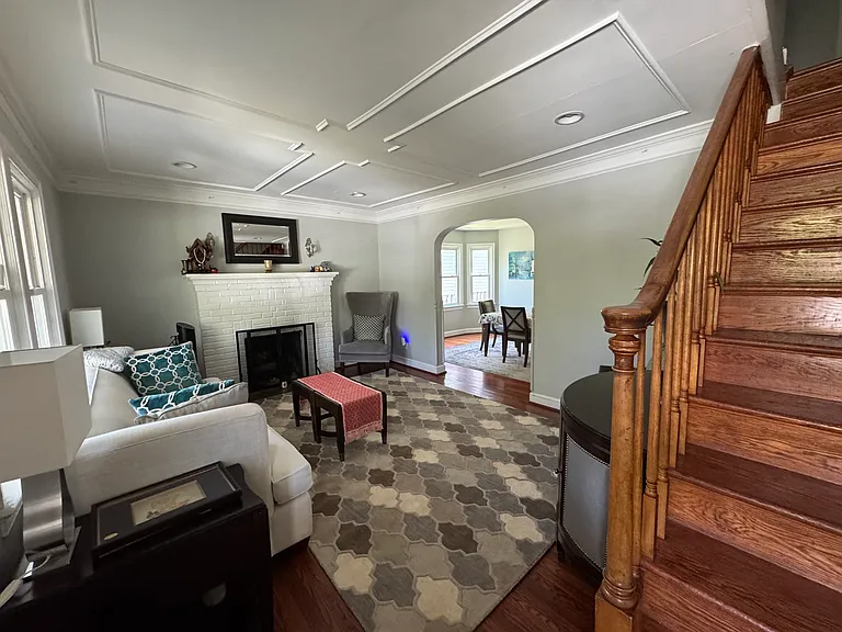 5716 Grosvenor Ln — Photo 20