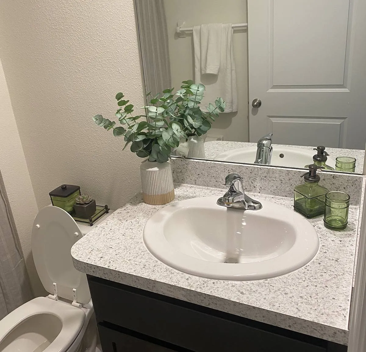 7917 Broad Pointe Dr — Photo 2