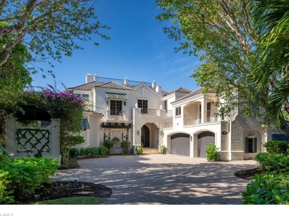 3430 Gin LN, NAPLES, FL 34102