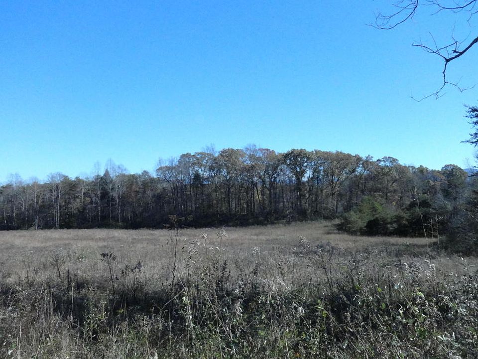 1st image of 1402 Chris Haven Dr