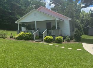 301 Parris St SE, Jacksonville, AL 36265