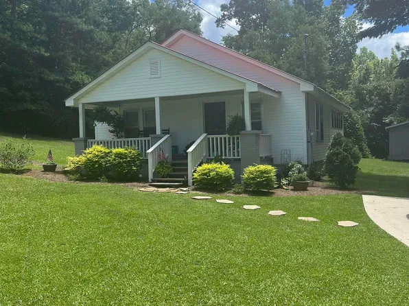 301 Parris St SE, Jacksonville, AL 36265