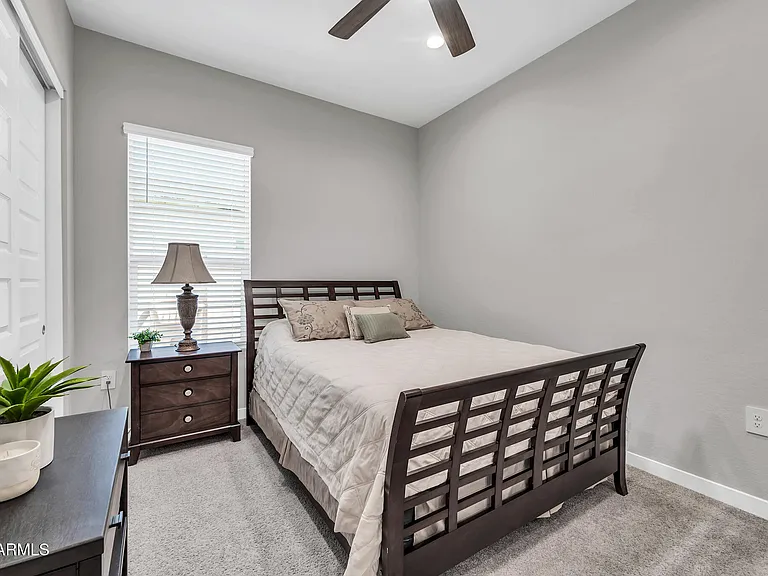 10518 W Albert Ln — Photo 24