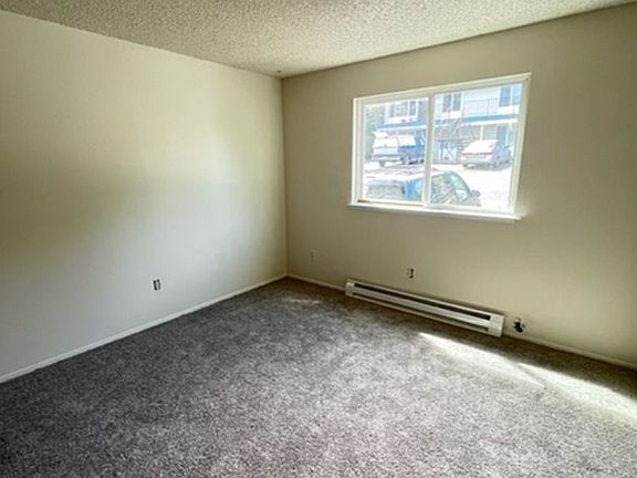 5th image of 500 75th St SE #16