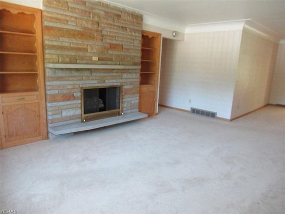 4th image of 12661 Gardenside Dr