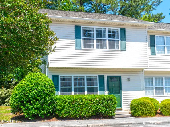 34 Pirates Cove Drive, Swansboro, NC 28584