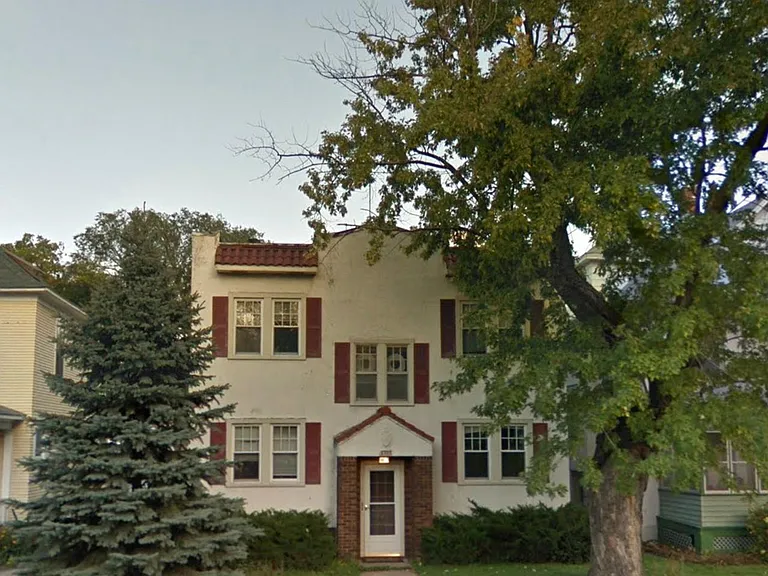 3215 Chicago Ave — Photo 1