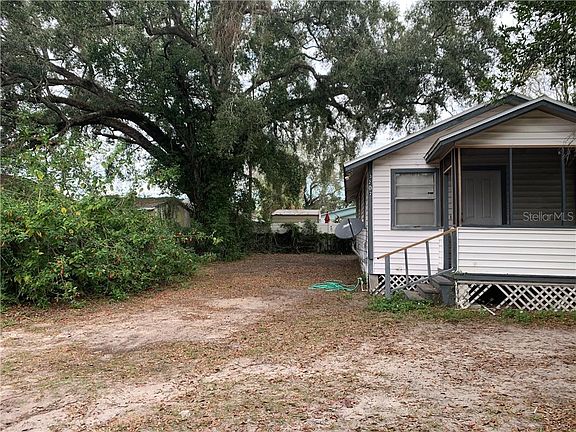 3rd image of 3202 E Shadowlawn Ave