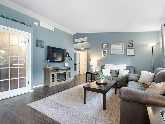 Spacious Living Room