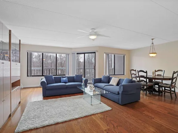 100 High Point Drive #509, Hartsdale, NY 10530